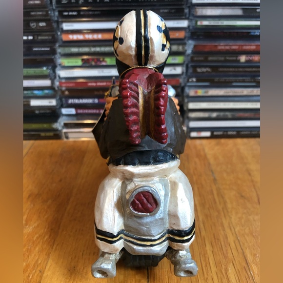 David Frykman ‘The Patrolman’ Wood Carving - Picture 4 of 12